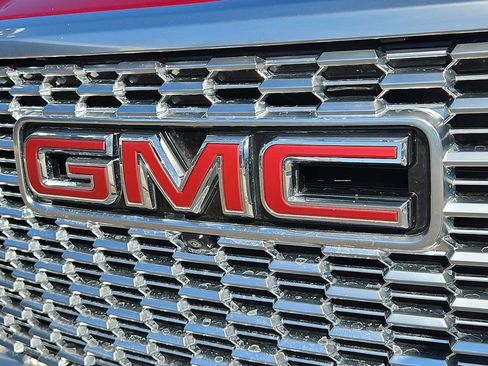 Used 2024 GMC Yukon Denali w/ Max Trailering Package AWD/4WD image 25