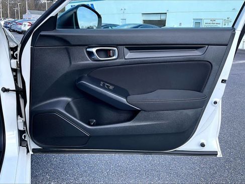 Used 2023 Honda Civic Sport image 22