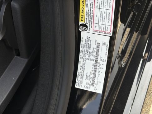 Used 2018 Ford Fiesta ST FWD image 27