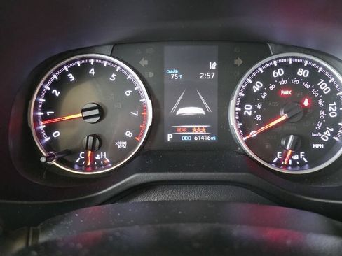 Used 2020 Toyota RAV4 LE w/ Carpet Mat Package FWD image 27