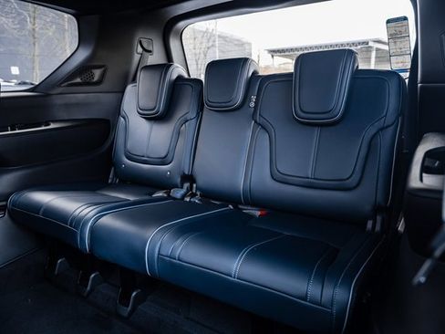 New 2026 INFINITI QX80 4WD image 13