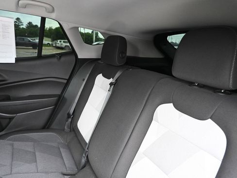 Used 2024 Chevrolet Trax LS FWD image 26
