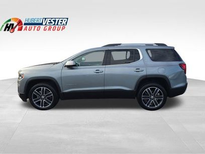 Used 2023 GMC Acadia SLT w/ Preferred Package
