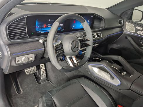 Used 2025 Mercedes-Benz GLE 53 AMG 4MATIC Coupe image 4