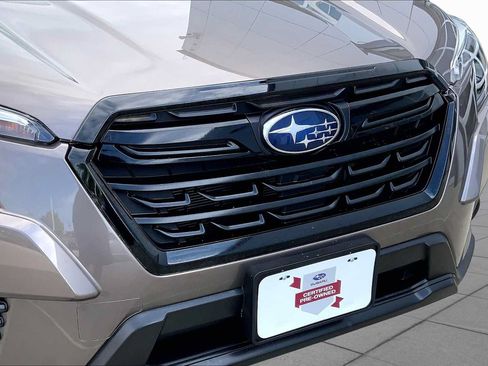 Certified 2024 Subaru Forester Limited AWD/4WD image 32
