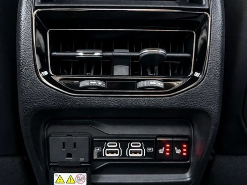 Used 2024 Jeep Grand Cherokee Limited 4xe AWD/4WD image 26