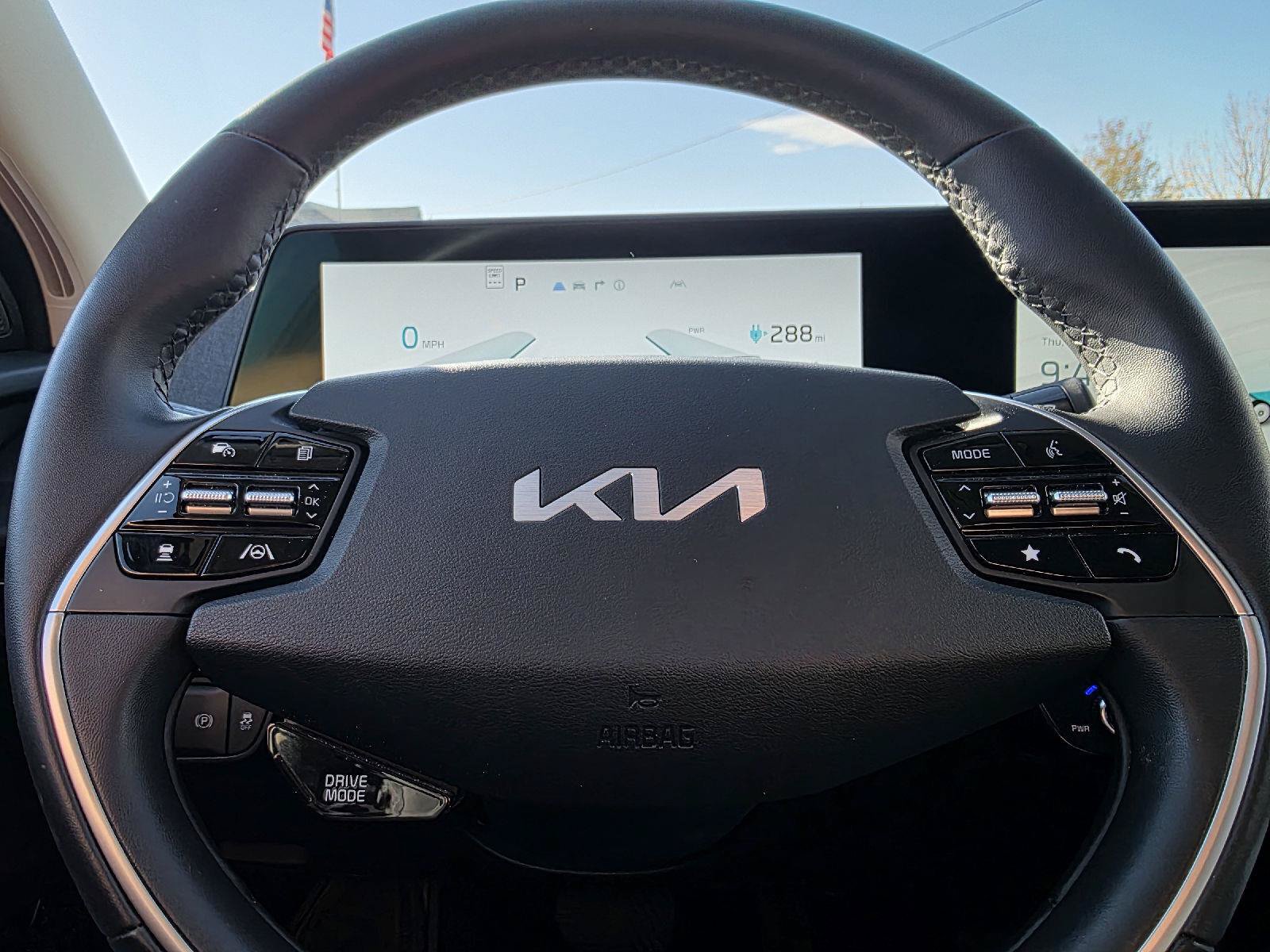 Used 2024 Kia EV6 Wind w/ Wind Technology Package AWD/4WD image 13