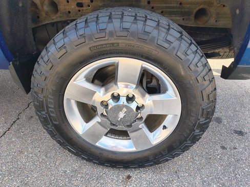 Used 2016 Chevrolet Silverado 2500 LTZ w/ LTZ Plus Package AWD/4WD image 13