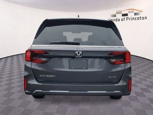 New 2026 Honda Odyssey Elite image 3