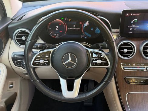 Used 2022 Mercedes-Benz GLC 300 4MATIC w/ Premium Package Lite image 20