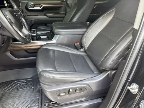 Certified 2024 Chevrolet Silverado 1500 LT Trail Boss w/ Convenience Package II AWD/4WD image 9