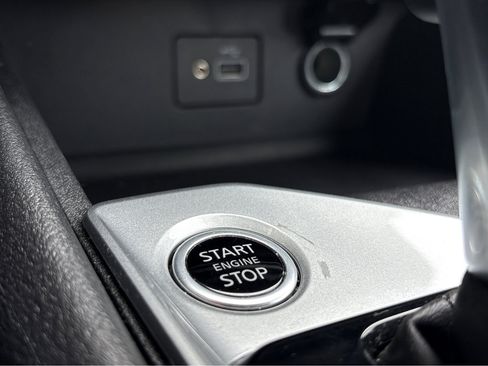 Used 2023 Nissan Altima 2.5 S FWD image 5