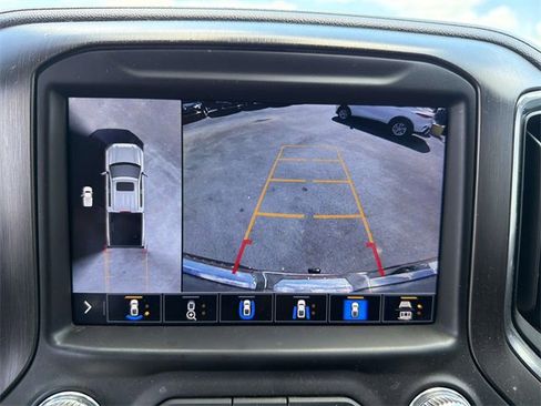 Used 2022 GMC Sierra 1500 AT4 w/ AT4 Premium Package image 52