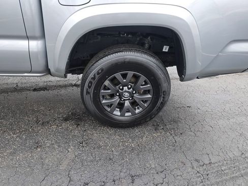 Used 2023 Toyota Tacoma SR5 image 4