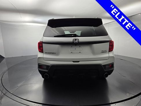 Used 2023 Honda Passport Elite image 9