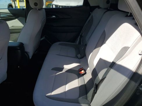 Used 2025 Chevrolet TrailBlazer LT FWD image 14
