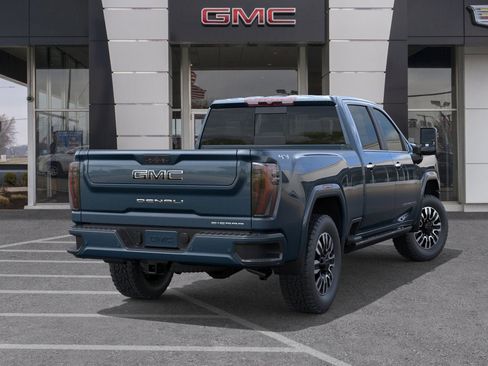 New 2026 GMC Sierra 2500 Denali Ultimate w/ LPO, Black Badging Package image 16
