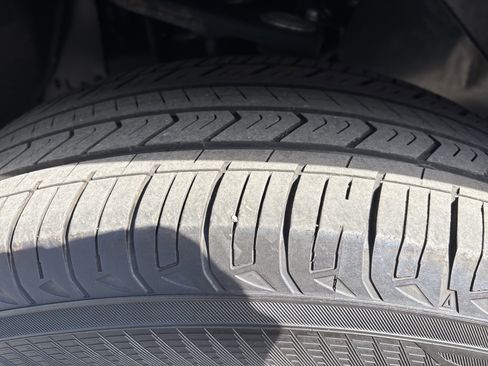 Used 2024 Toyota Tundra SR5 w/ SR5 Convenience Package AWD/4WD image 11