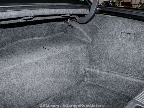 Used 2010 Lincoln Town Car Signature Limited image 92