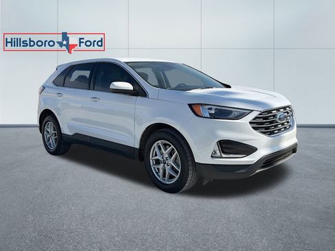 Used 2022 Ford Edge SEL w/ Convenience Package image 5