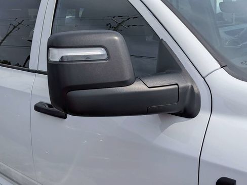 New 2026 RAM 3500 Tradesman AWD/4WD image 9