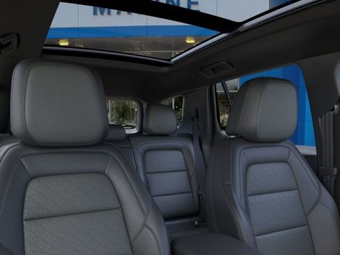 New 2026 Chevrolet Equinox LT FWD image 24
