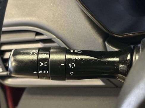 Used 2024 Subaru Legacy Premium AWD/4WD image 22