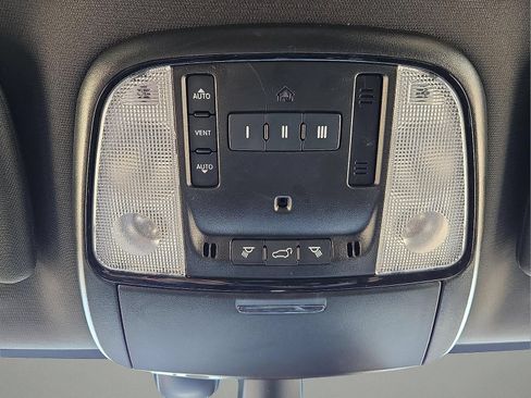 Used 2024 Dodge Durango GT AWD/4WD image 22