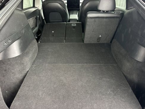 Used 2022 Tesla Model Y Performance image 14