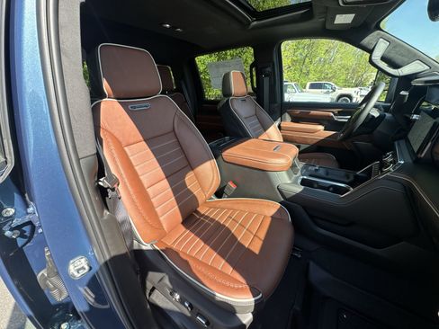 New 2026 GMC Sierra 2500 Denali Ultimate AWD/4WD image 26