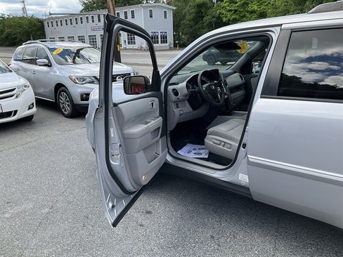 Used 2015 Honda Pilot EX image 19