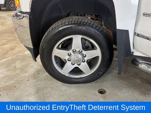 Used 2016 Chevrolet Silverado 2500 LTZ w/ LTZ Plus Package AWD/4WD image 33