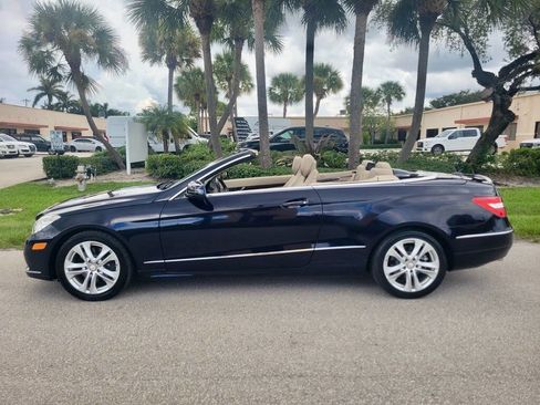 Used 2011 Mercedes-Benz E 350 Cabriolet image 11