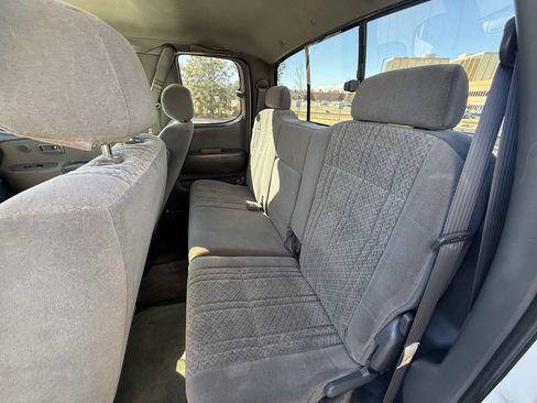 Used 2004 Toyota Tundra SR5 AWD/4WD image 17