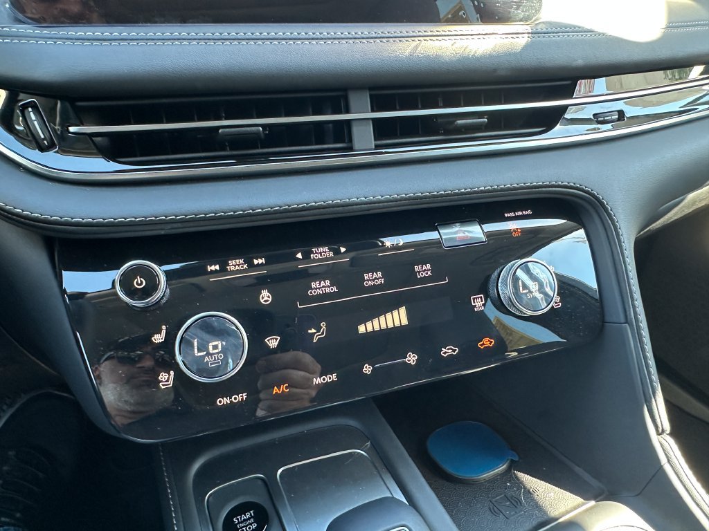 Certified 2027 INFINITI QX60 Luxe w/ Cargo Package FWD image 31