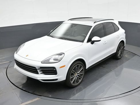 Certified 2023 Porsche Cayenne Platinum Edition AWD/4WD image 26