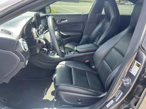 Used 2019 Mercedes-Benz CLA 250 image 25
