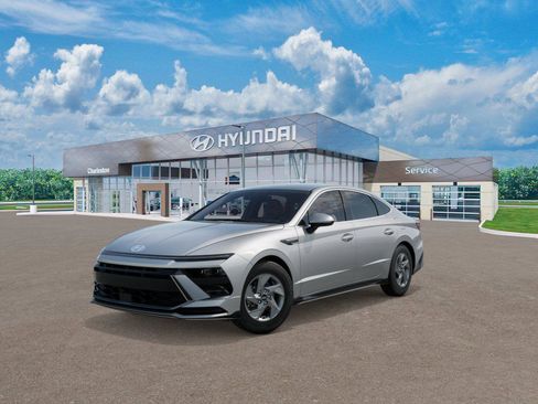 New 2026 Hyundai Sonata SE FWD image 1