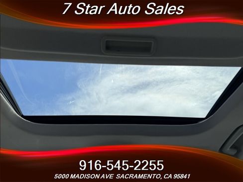Used 2013 Ford Fusion SE FWD image 17