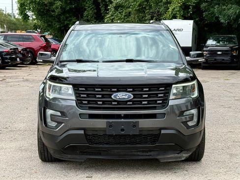 Used 2017 Ford Explorer Sport w/ Equipment Group 401A AWD/4WD image 3
