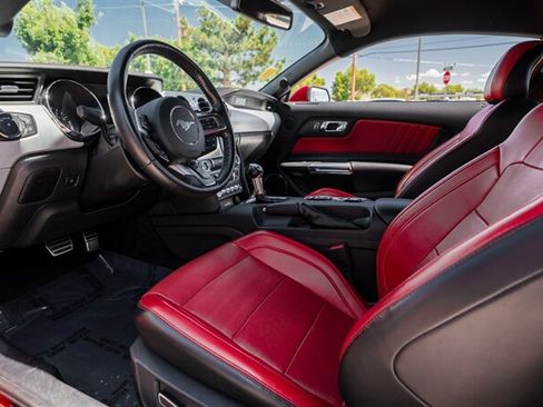 Used 2016 Ford Mustang GT RWD image 19