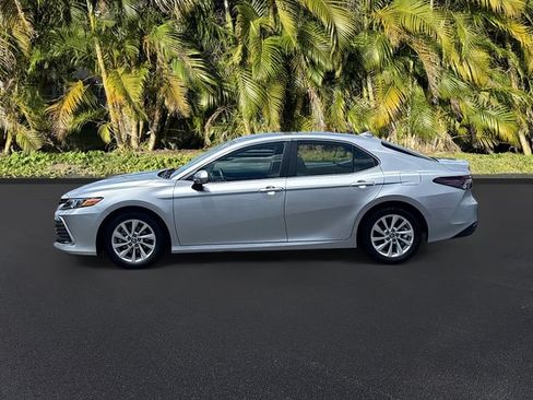 Used 2024 Toyota Camry LE w/ Convenience Package FWD image 9
