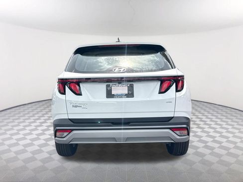 Used 2026 Hyundai Tucson SE AWD/4WD image 6