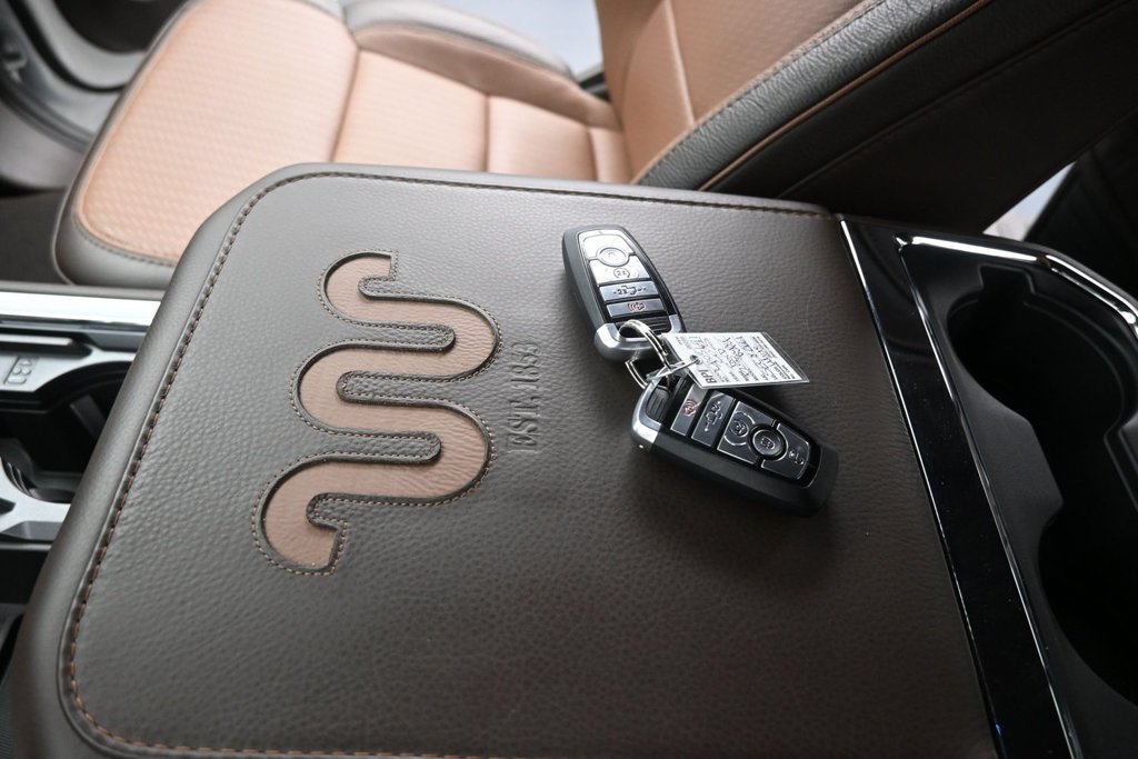 Used 2025 Ford F250 King Ranch AWD/4WD image 18