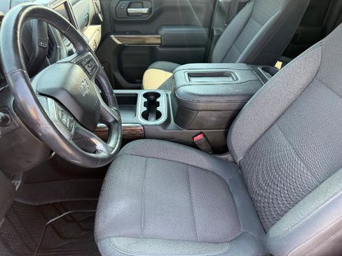 Used 2019 Chevrolet Silverado 1500 RST AWD/4WD image 10