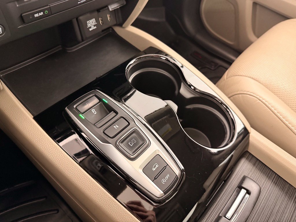 Used 2018 Honda Pilot Elite image 45