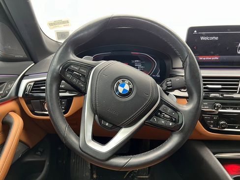 Certified 2023 BMW 530i xDrive w/ Executive Package image 16