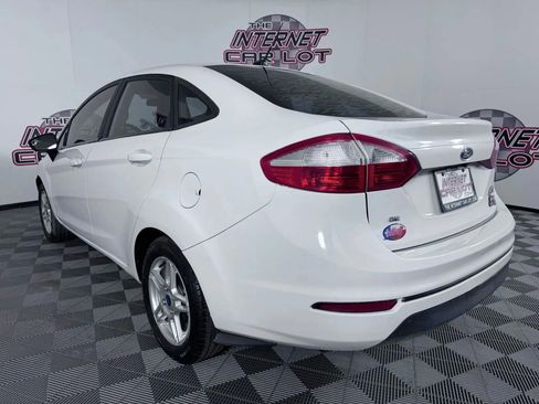 Used 2019 Ford Fiesta SE image 24