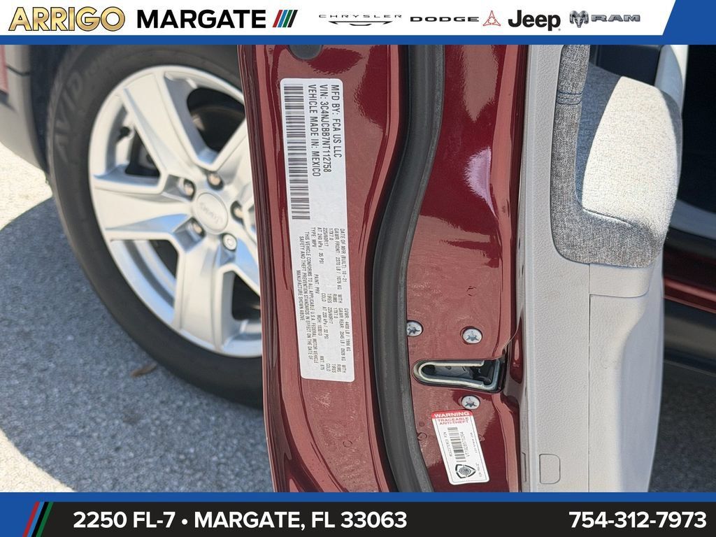 Used 2022 Jeep Compass Latitude w/ Convenience Group FWD image 20