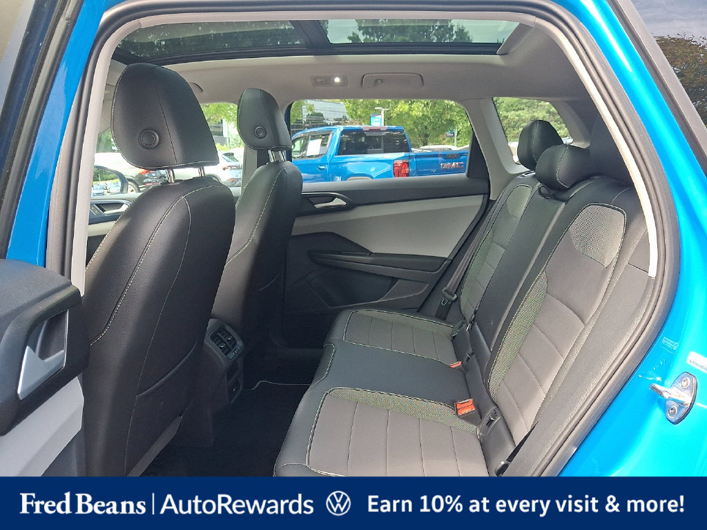 Certified 2023 Volkswagen Taos SE w/ Panoramic Sunroof Package AWD/4WD image 14
